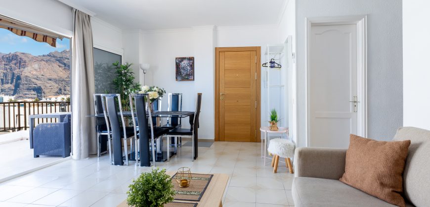 2 bedroom apartament Puerto Santiago J002
