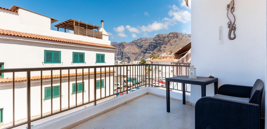 2 bedroom apartament Puerto Santiago J002