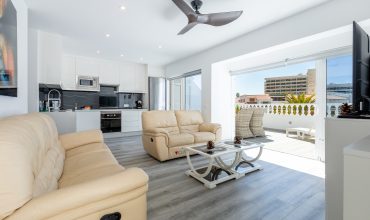 2 Bedroom apartament Los gigantes J023