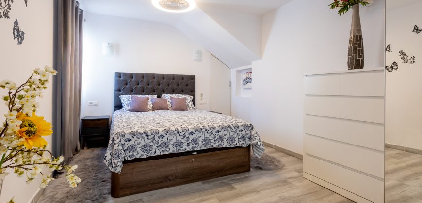 2 Bedroom apartament Los gigantes J023