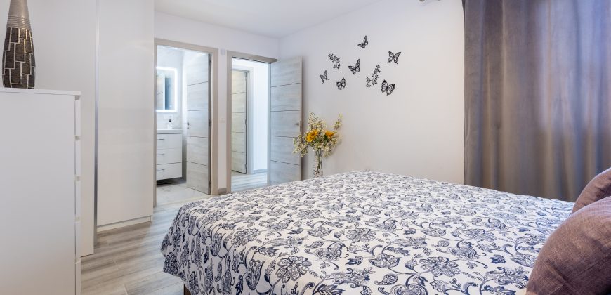 2 Bedroom apartament Los gigantes J023