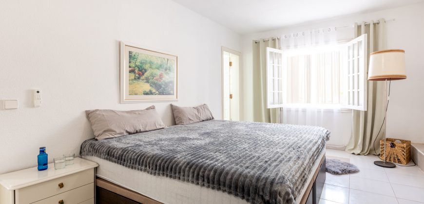 2 bedroom Canarian house, Los gigantes JI001