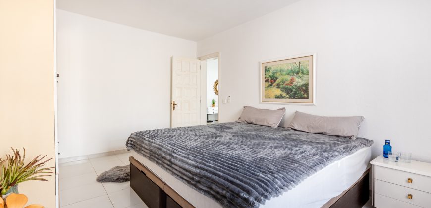 2 bedroom Canarian house, Los gigantes JI001