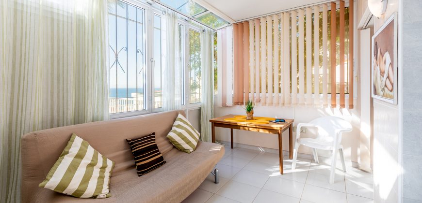 2 bedroom Canarian house, Los gigantes JI001