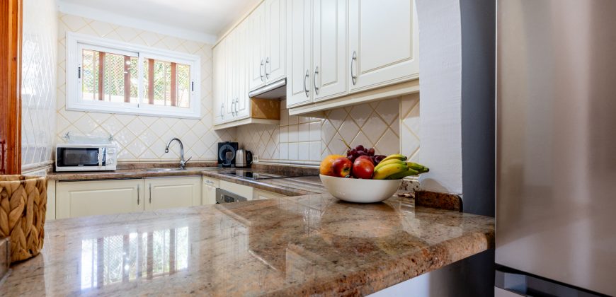 4 bedroom vila paraiso royal, las americas